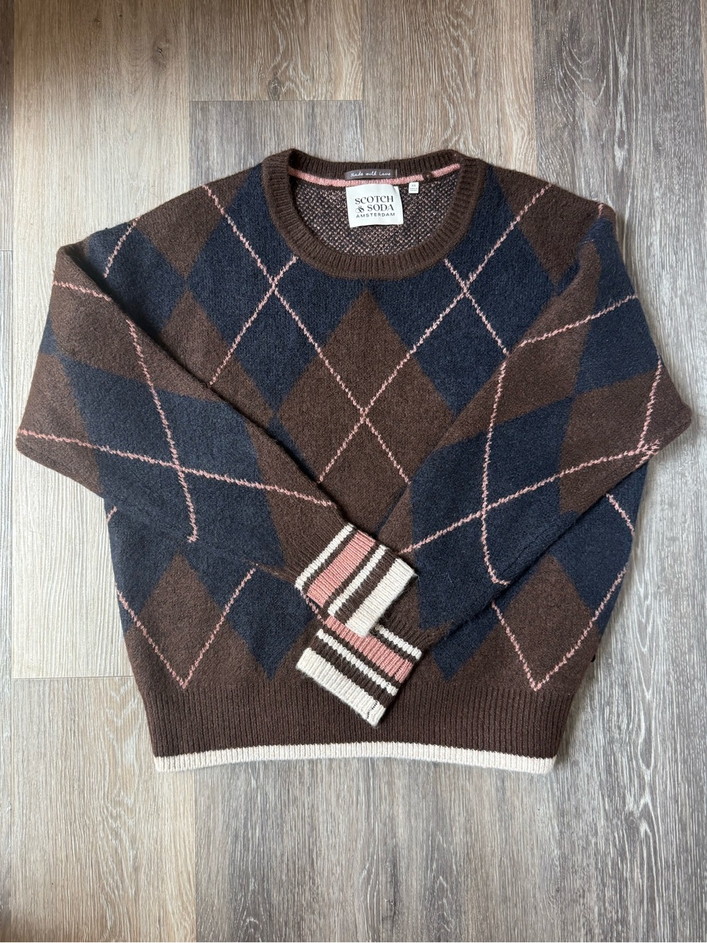 Men’s Scotch & Soda Brown Navy Argyle Crewneck Sweater with Pink Trim